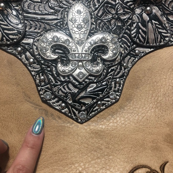 Fleur De Lis Travel Bag - Picture 3 of 5